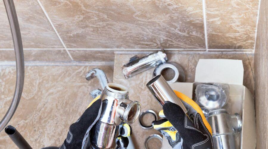 Professional gutter cleaning in New Bern, NC